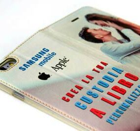 cover e custodie a libro personalizzate per iPhone e galaxy